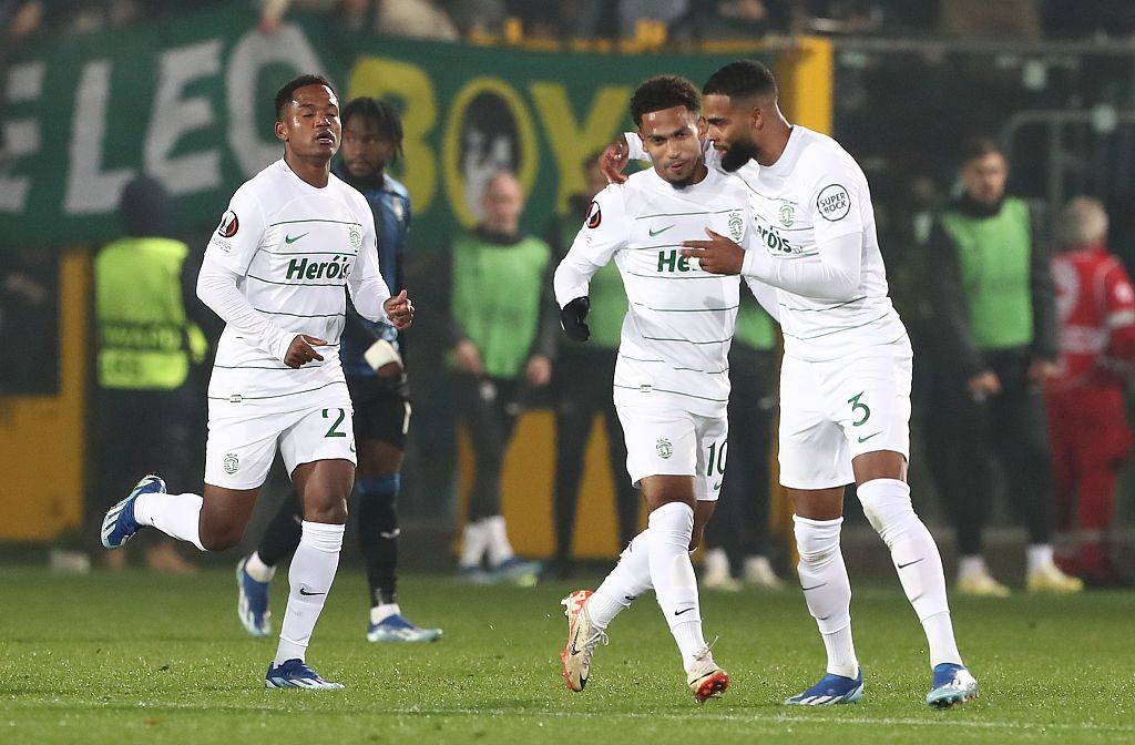 爱游戏全站-科米尔vs琼斯一番战