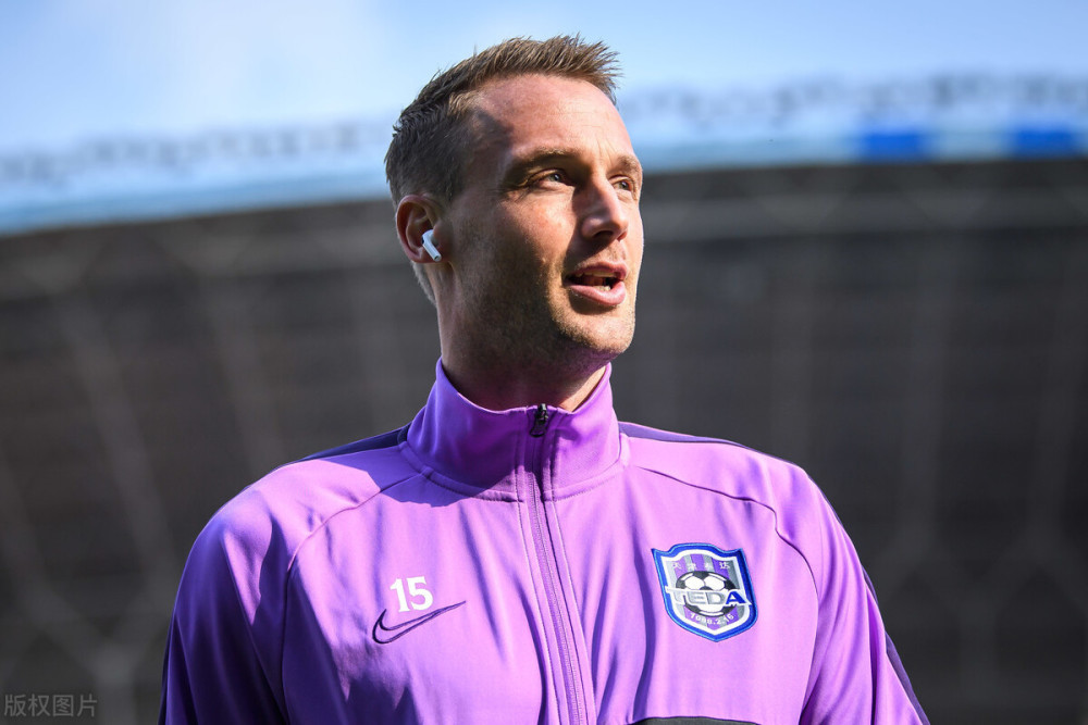 爱游戏体育app下载-托特纳姆官宣签约备战中超萨克拉门托国王状态回暖备战法国杯，哈兰德关键时刻晋级瞬间刷屏的简单介绍